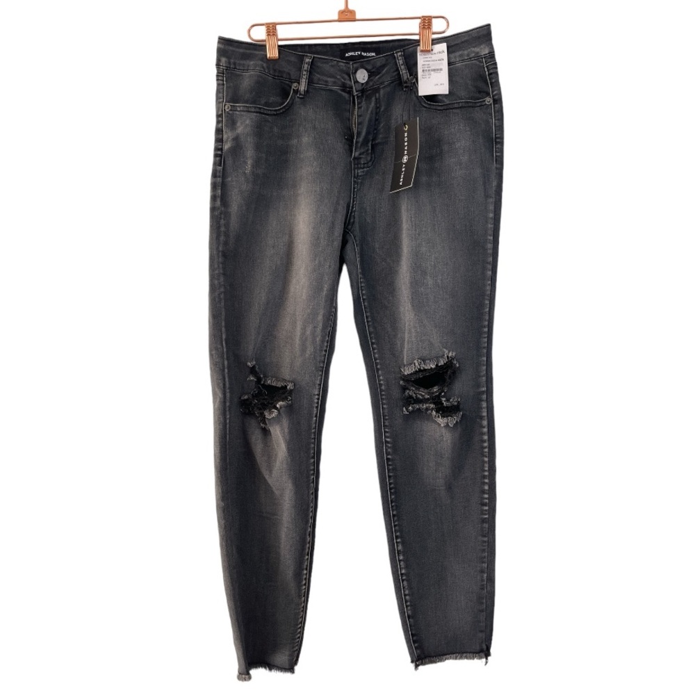 NWT distressed black stretch denim jeans